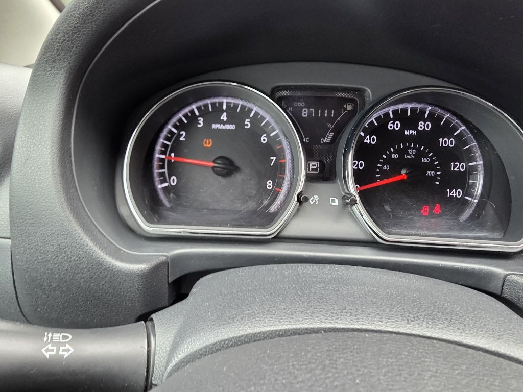 2019 Nissan Versa Image 14