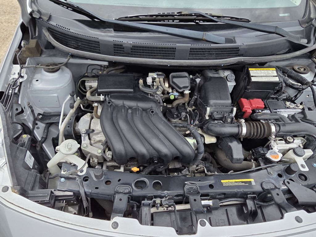 2019 Nissan Versa Image 21