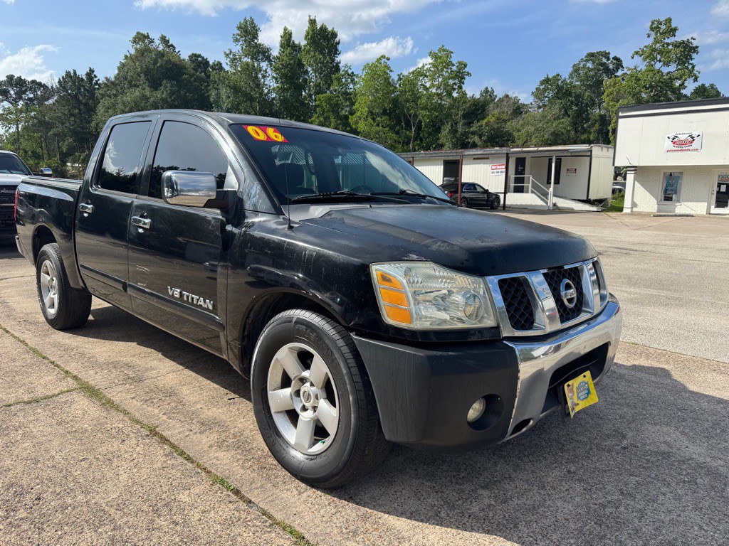 2006 Nissan Titan Image 1