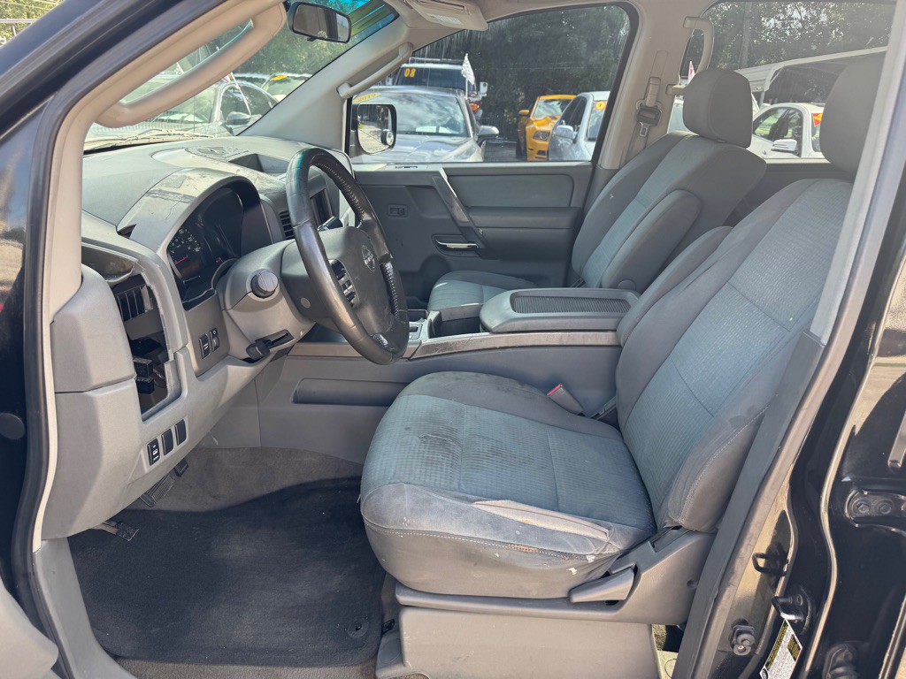 2006 Nissan Titan Image 9