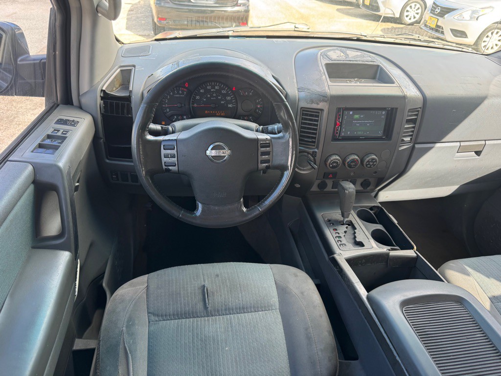2006 Nissan Titan Image 10