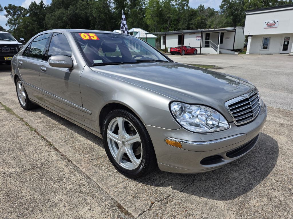 2005 Mercedes-Benz S-Class Image 1
