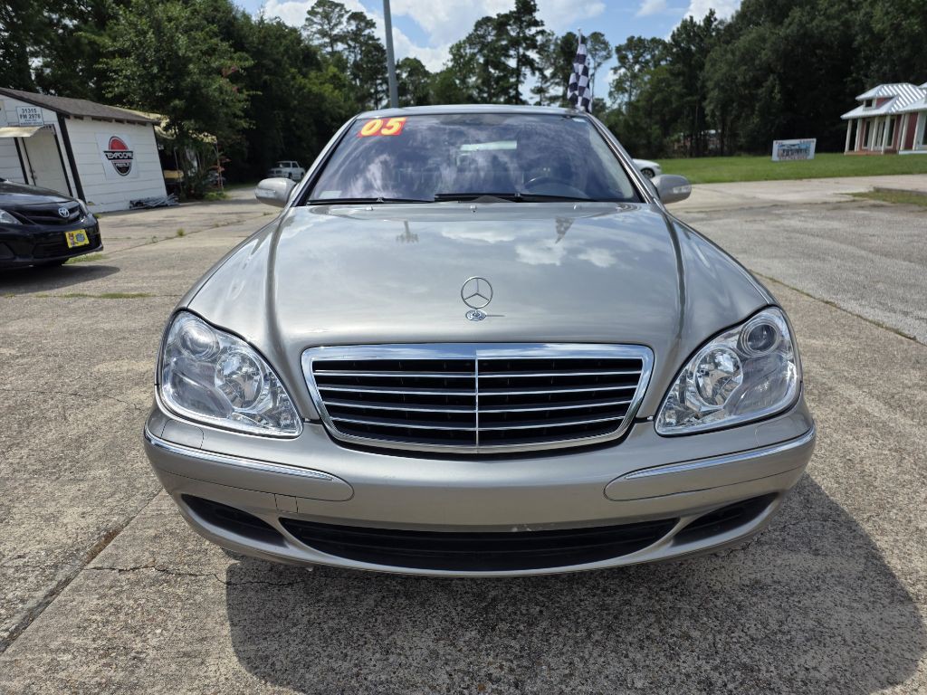 2005 Mercedes-Benz S-Class Image 2