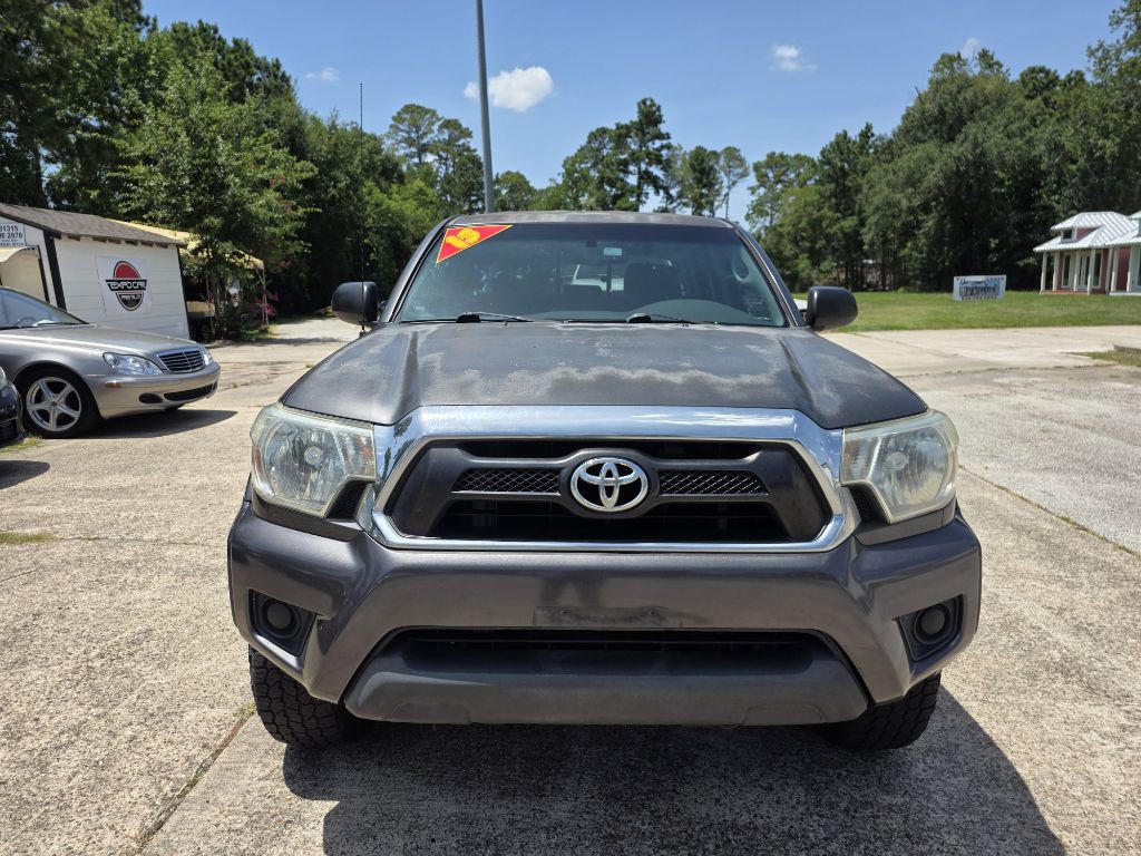 2013 Toyota Tacoma Image 2