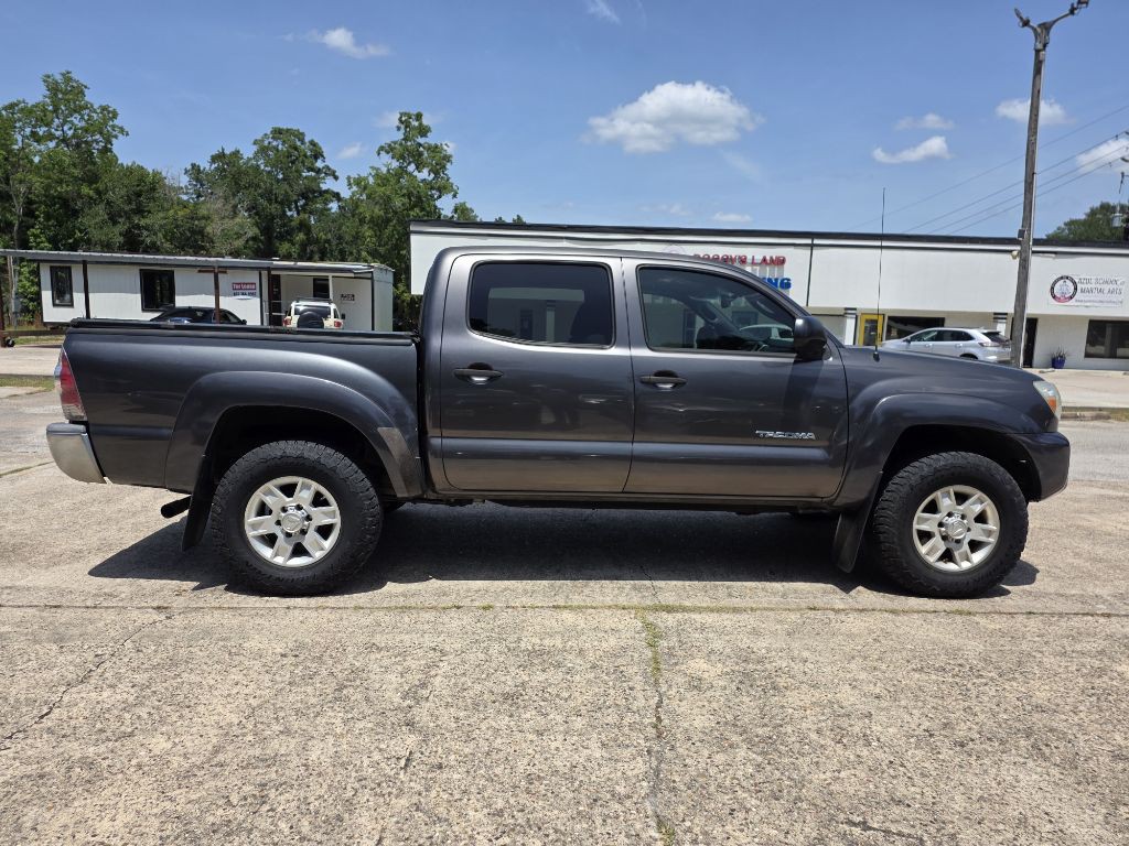 2013 Toyota Tacoma Image 8