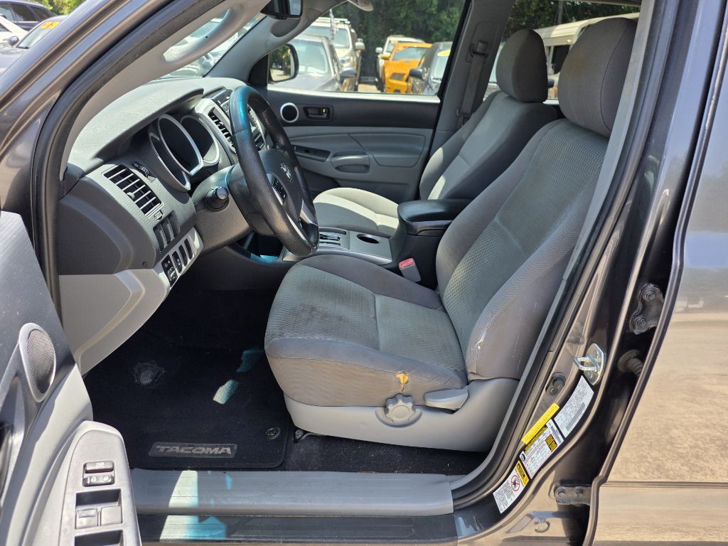 2013 Toyota Tacoma Image 10