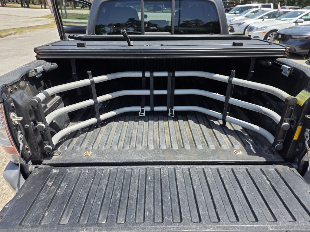 2013 Toyota Tacoma Image 16