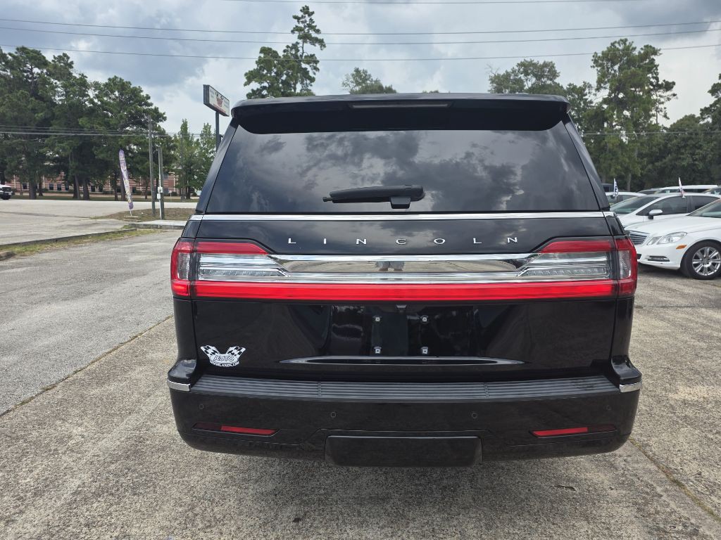 2018 Lincoln Navigator Image 6
