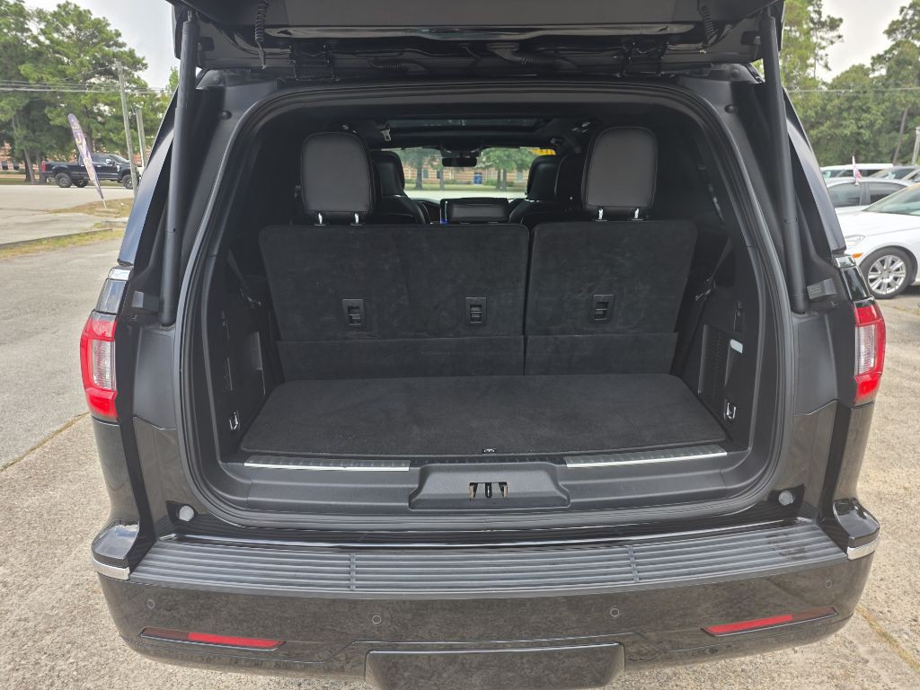 2018 Lincoln Navigator Image 20