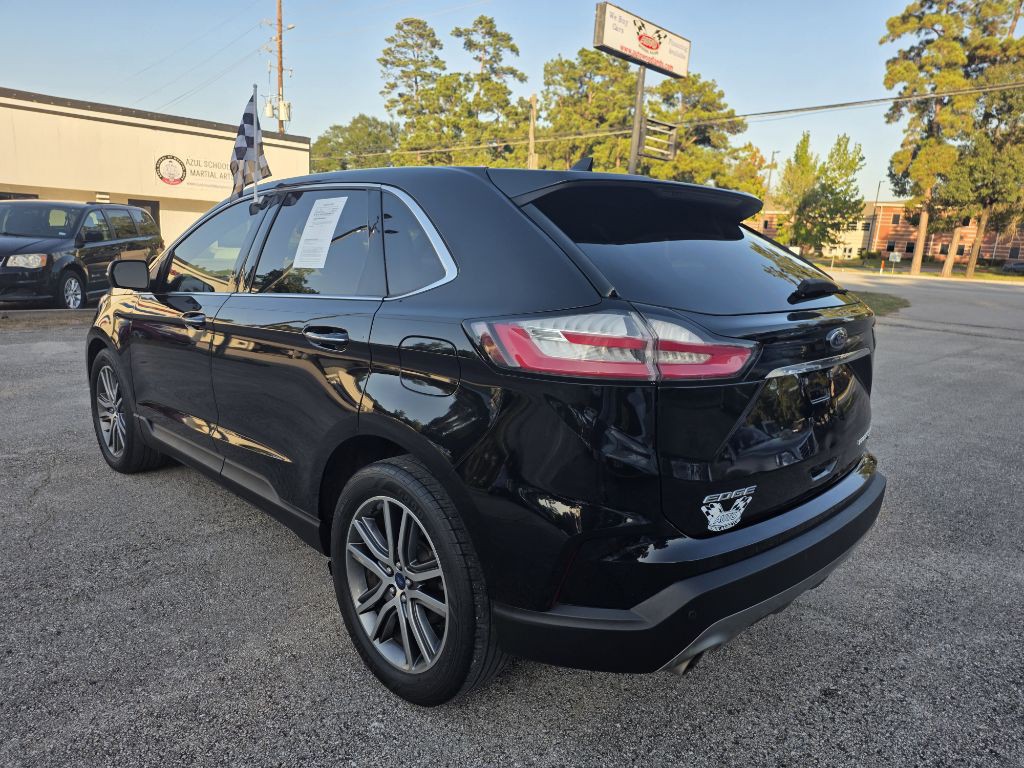 2019 Ford Edge Image 3