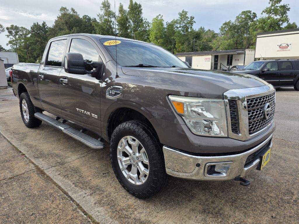 2016 Nissan Titan Image 1
