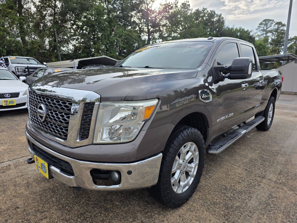 2016 Nissan Titan Image 3