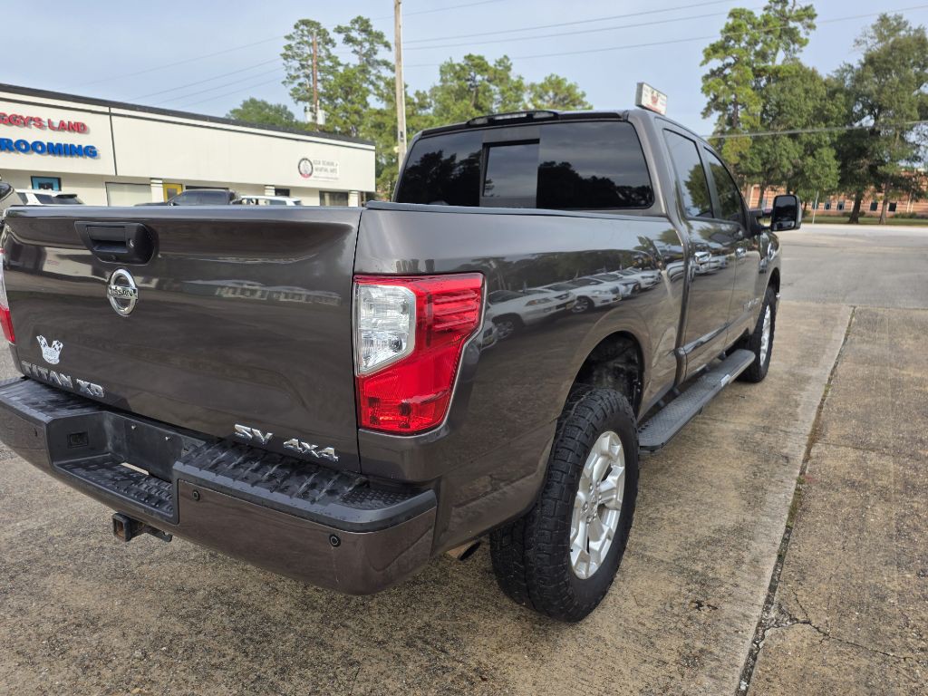 2016 Nissan Titan Image 8