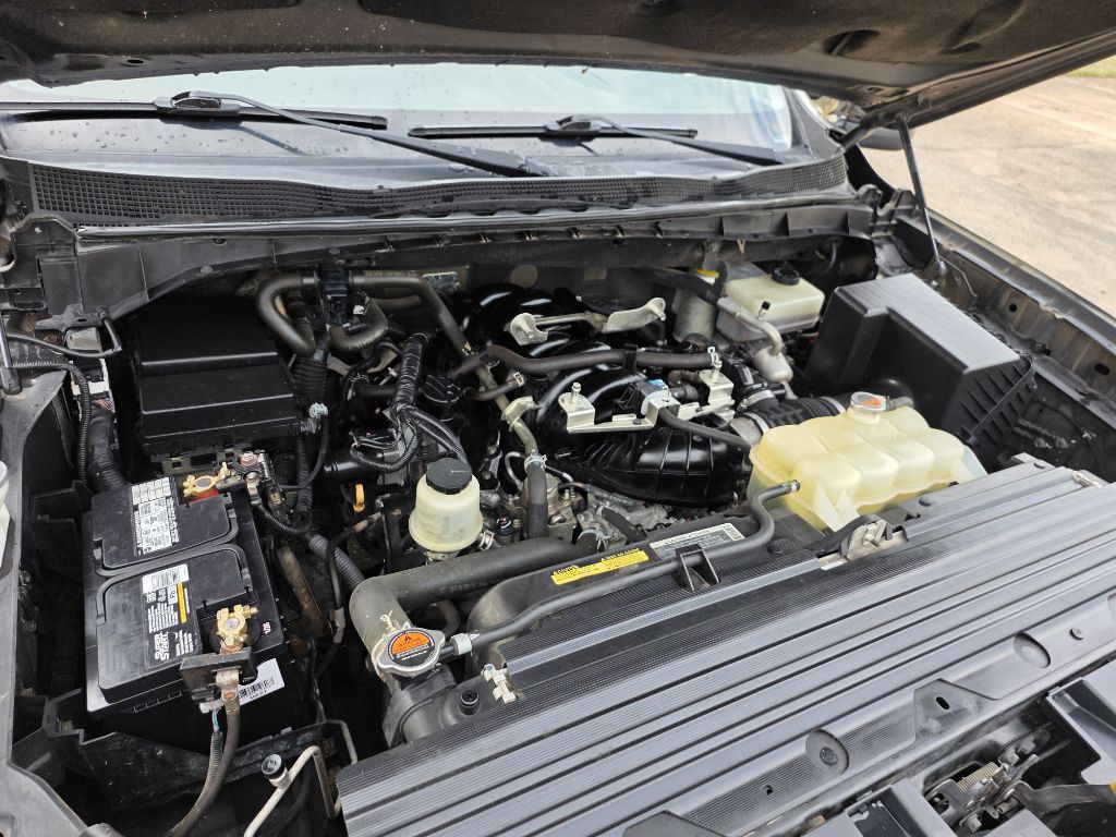 2016 Nissan Titan Image 20