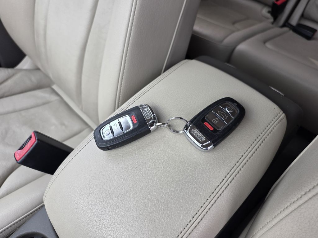 2012 Audi Q5 Image 10
