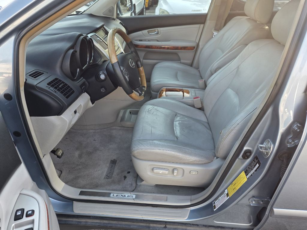2007 Lexus RX Image 9