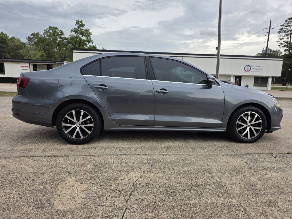 2017 Volkswagen Jetta Image 5