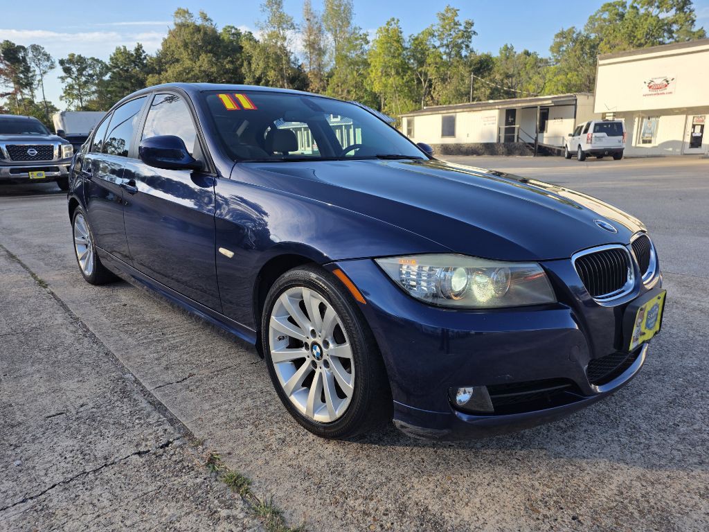 2011 BMW 3 Series Image 1
