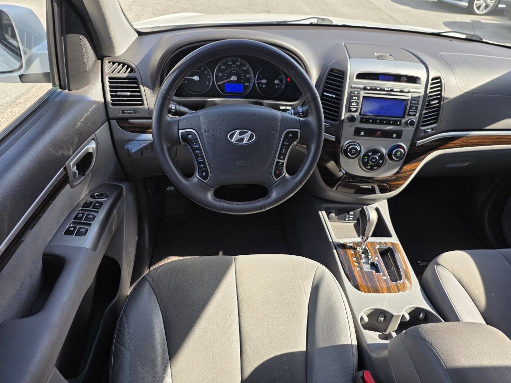2011 Hyundai Santa Fe Image 14