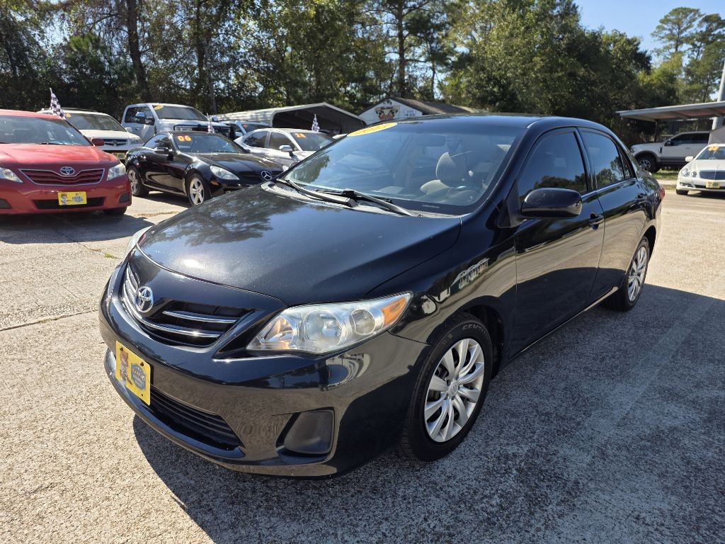 2013 Toyota Corolla Image 2