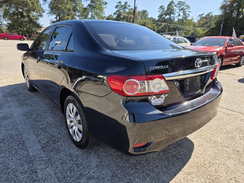 2013 Toyota Corolla Image 5