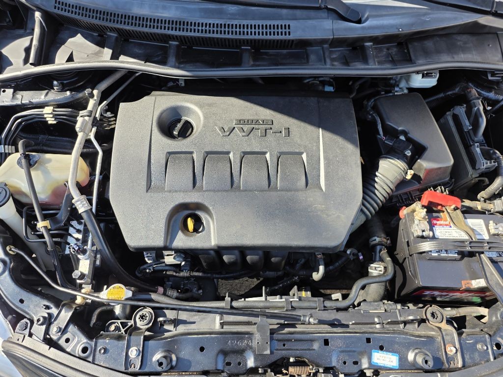 2013 Toyota Corolla Image 20