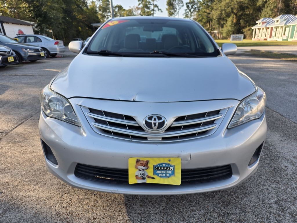 2013 Toyota Corolla Image 2