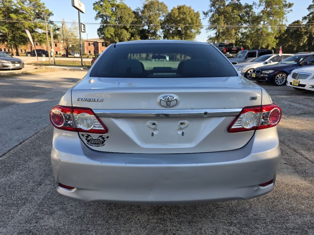 2013 Toyota Corolla Image 6