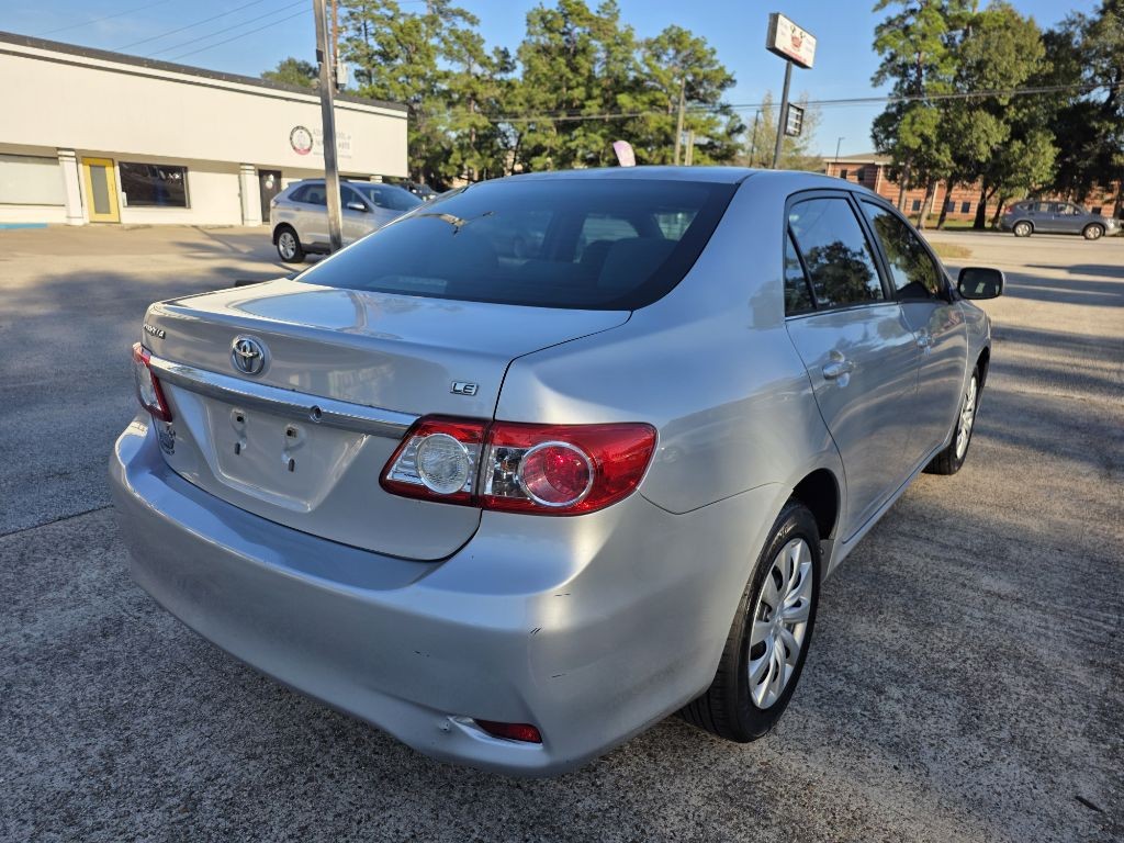 2013 Toyota Corolla Image 7