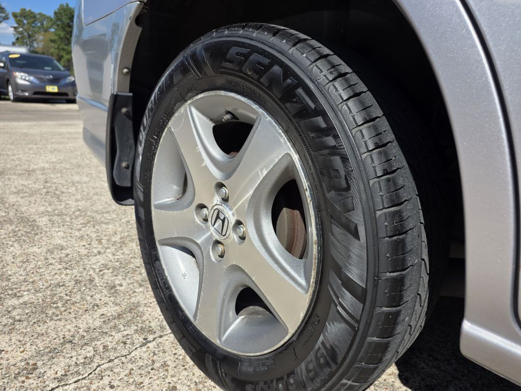 2005 Honda Civic Image 17