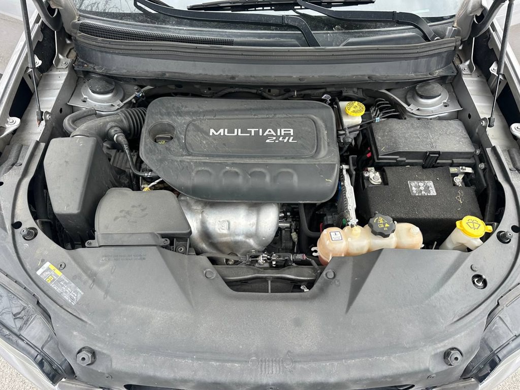 2019 Jeep Cherokee Image 11