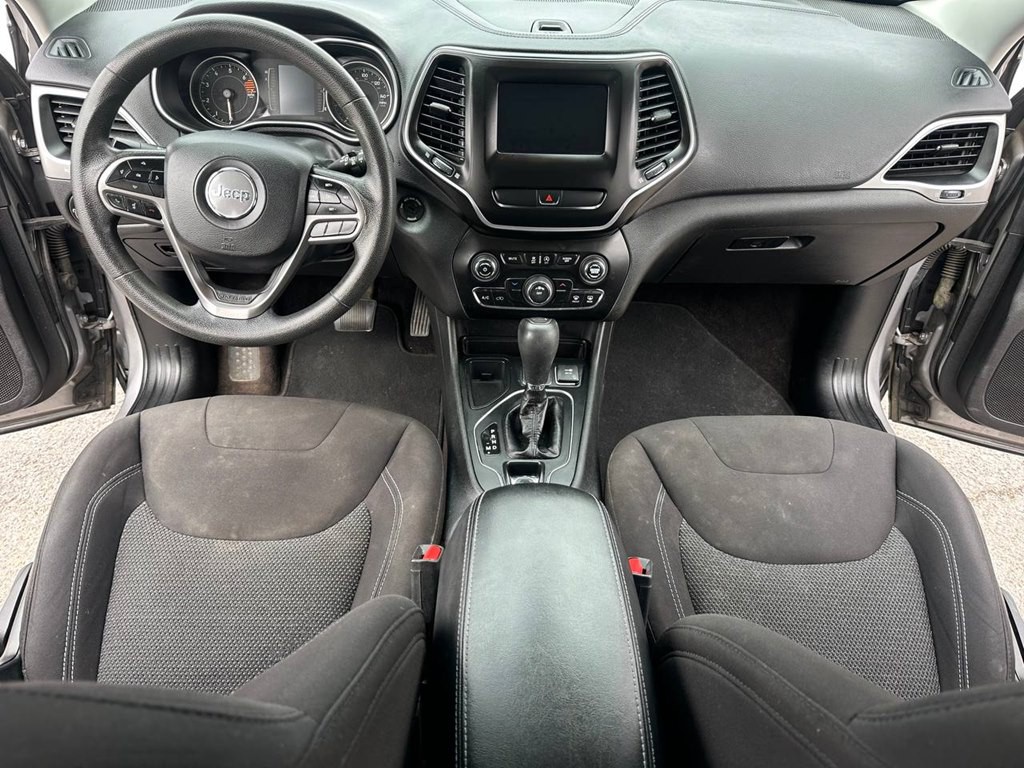 2019 Jeep Cherokee Image 18