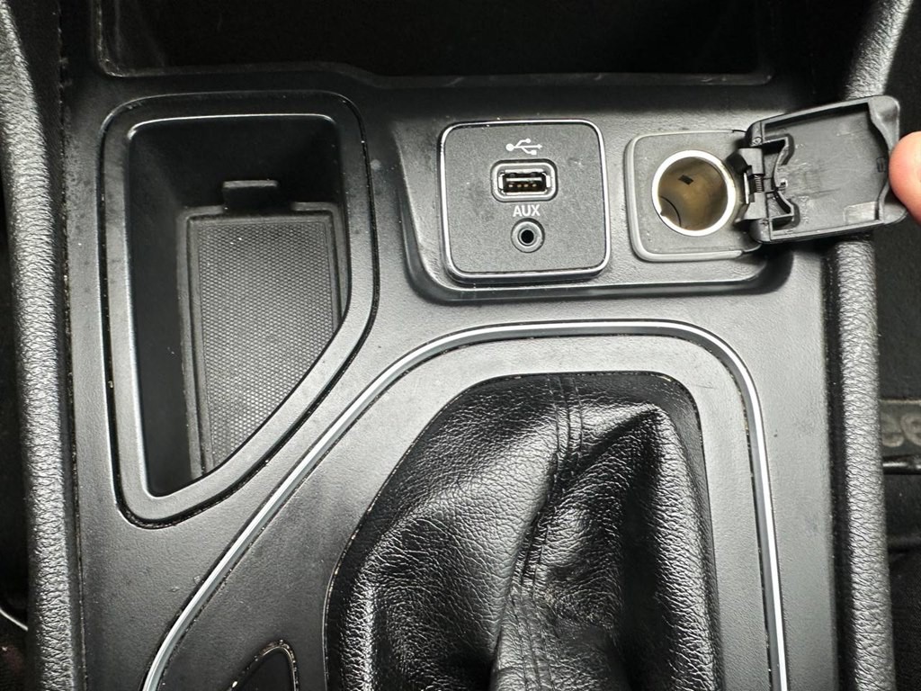 2019 Jeep Cherokee Image 26