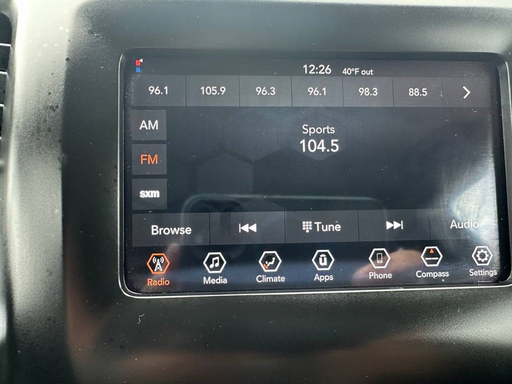 2019 Jeep Cherokee Image 28