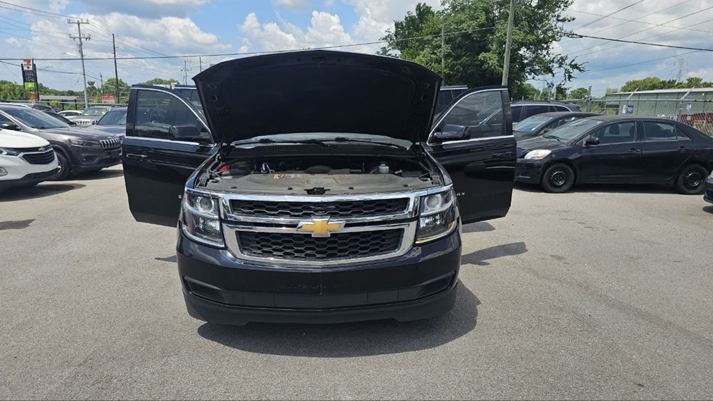 2019 Chevrolet Suburban Image 9