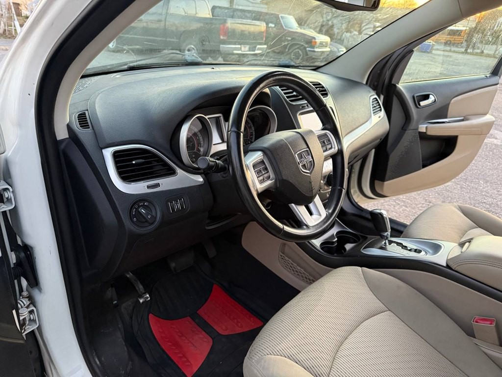 2011 Dodge Journey Image 17