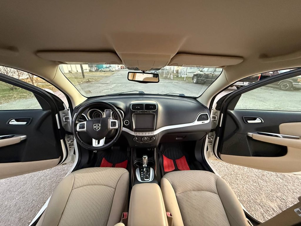 2011 Dodge Journey Image 24