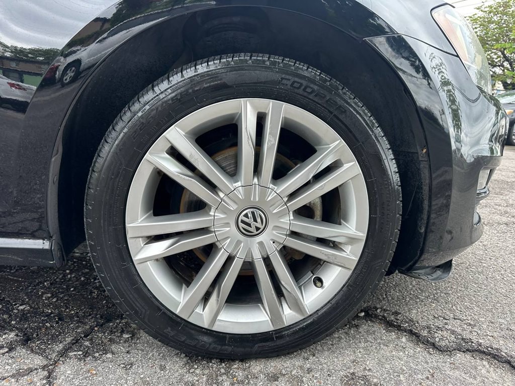 2015 Volkswagen Golf Image 26