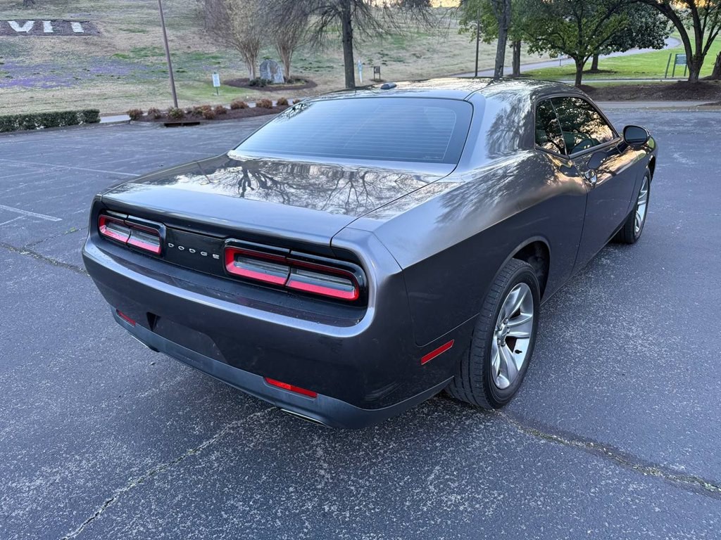 2015 Dodge Challenger Image 5