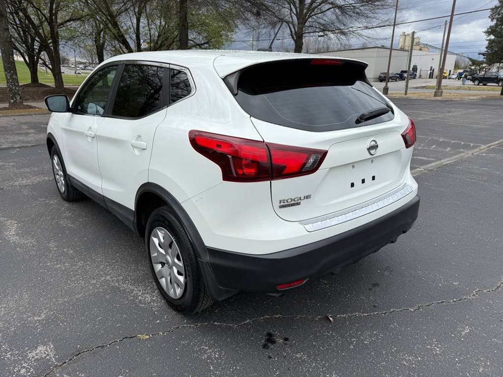 2018 Nissan Rogue Image 7