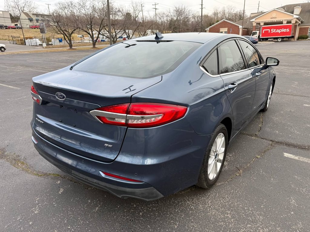 2019 Ford Fusion Image 6