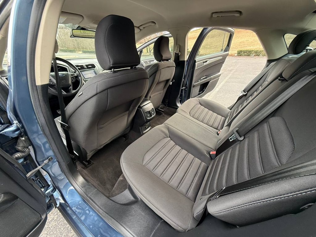 2019 Ford Fusion Image 21