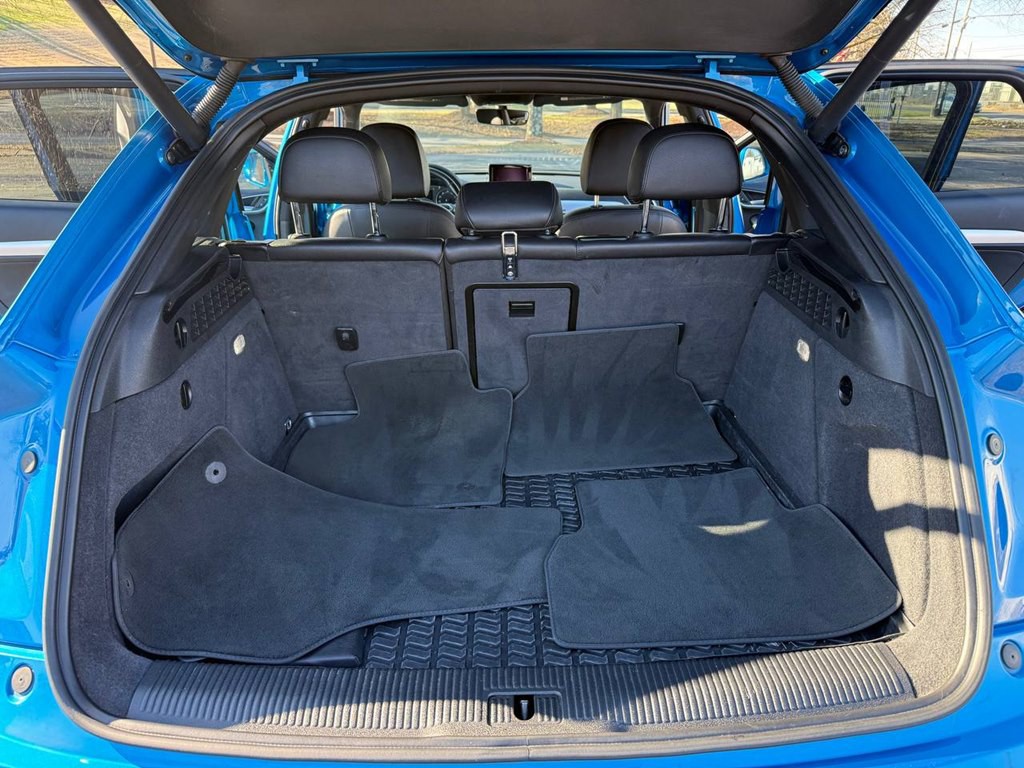 2016 Audi Q3 Image 12