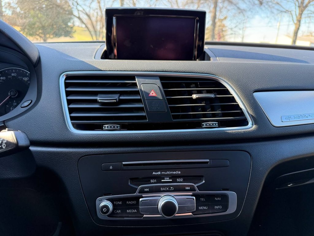 2016 Audi Q3 Image 34