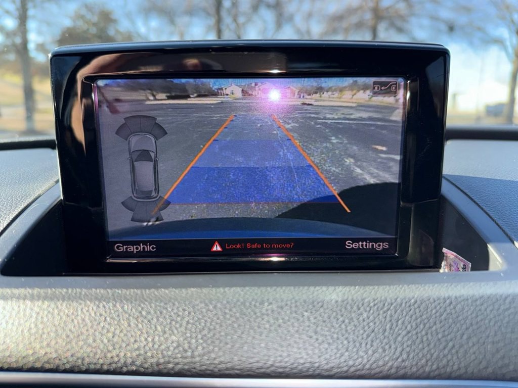 2016 Audi Q3 Image 36