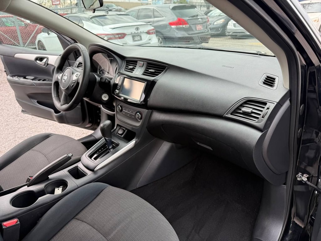 2019 Nissan Sentra Image 27