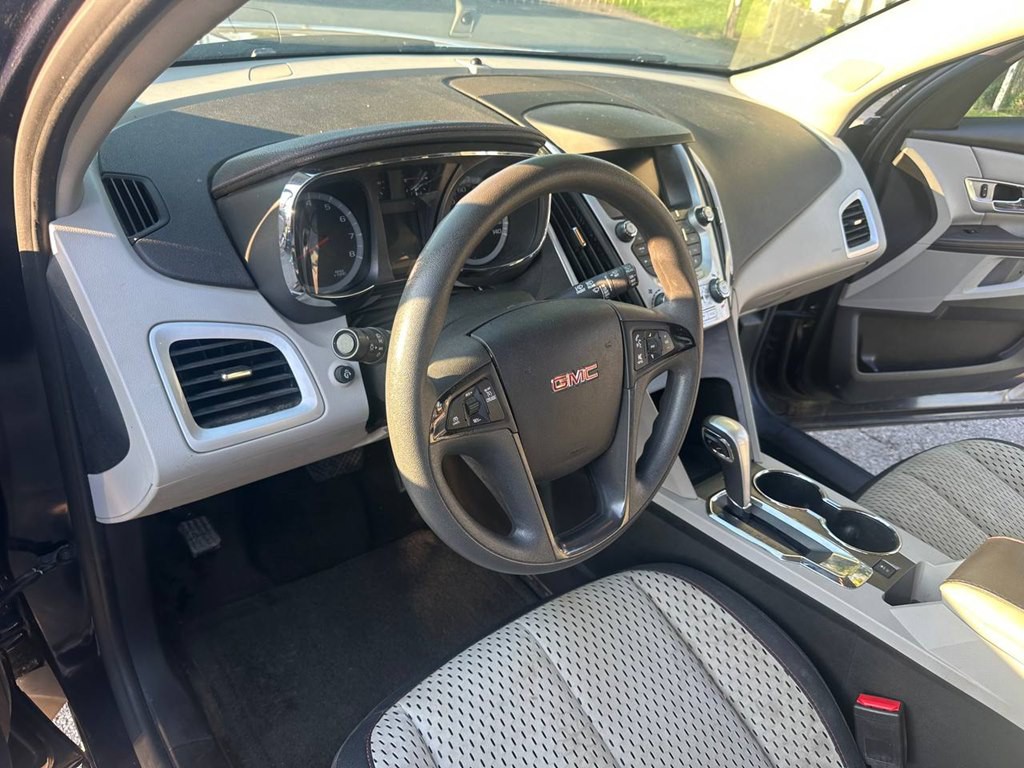 2015 GMC Terrain Image 13