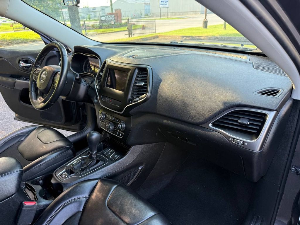 2019 Jeep Cherokee Image 26