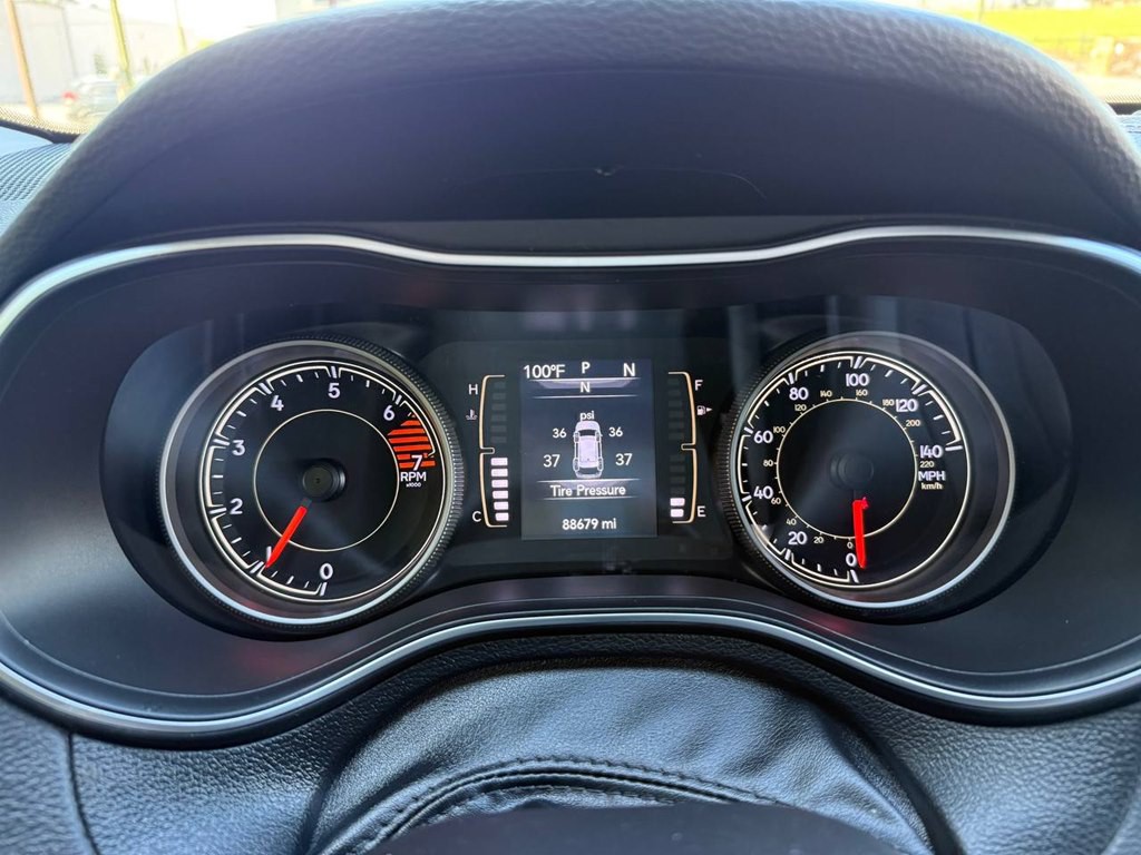 2019 Jeep Cherokee Image 32