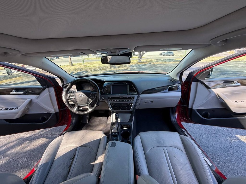 2016 Hyundai Sonata Image 24